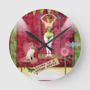 Dream World  Funky Ballerina Veranderde Art  Ronde Klok