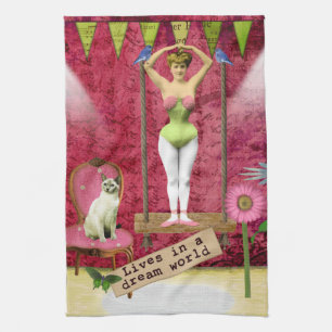 Dream World Funky Ballerina Veranderde Kunst Theedoek