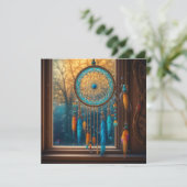 Dreamcatcher in een raam vallen bladeren (Staand voorkant)
