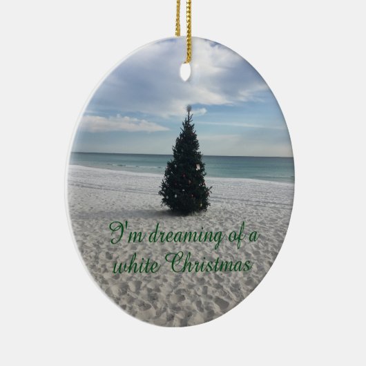 Dreaming van de Witte Kerstfeestdag op strand Keramisch Ornament (Rechts)