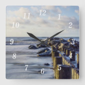 Dreamweaver Folly Seawall Clock Vierkante Klok (Voorkant)