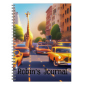 Dreamweaver-Giraffe in City met Notitieboek van au (Voorkant)