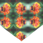 Dreamweaver Zinnia Flower Abstract Art Pattern Korte Tafelloper (Hoek)