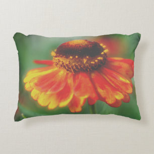 Dreamweaver Zinnia Flower Accent Kussen