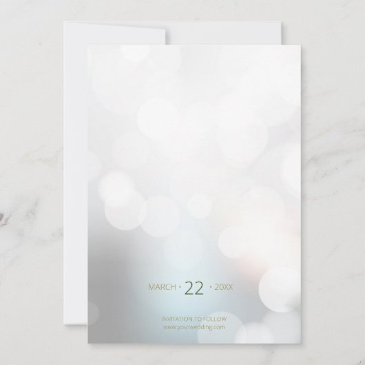 Dreamy Bokeh en Eucalyptus Foliage Save the Date Kaart (Achterkant)