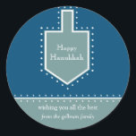 Dreidel Chanoeka Geschenk Bericht Sticker<br><div class="desc">Een davidster met witte stippen dient als lijst voor uw persoonlijke vakantieboodschap. Wat een geweldige Chanoeka sticker om cadeaus te plaatsen voor de docent van uw kind,  de postbode,  portier of bezorger. Verkrijgbaar in alternatieve kleuren met bijpassende producten. com</div>