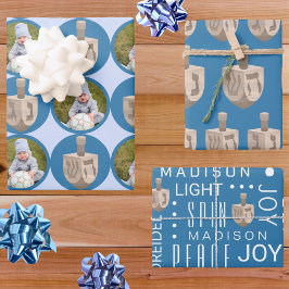 Dreidel Rustic Oak Schattige Blauw Foto Hanukkah Inpakpapier Vel