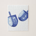 Dreidels Legpuzzel<br><div class="desc">Het ontwerp is prachtig en helder en vult je aan de rand met vakantie-geest en is perfect op cadeaus,  tafellinnen,  keukenlinens,  thuisdeeg en alles wat Hanukkah doet!</div>