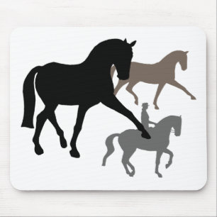 Dressage Horses Trio Muismat