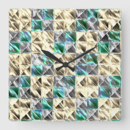 Dressiemint, beige en zilverkleurige tegels of gek vierkante klok