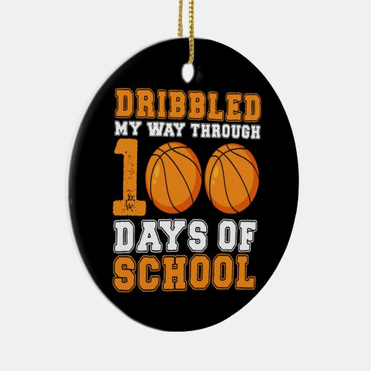 Dribbelde mijn weg door 100 dagen schoolbasketbal keramisch ornament (Rechts)