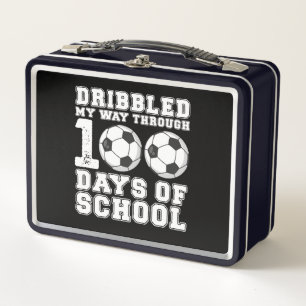 Dribbelde mijn weg door 100 dagen schoolsoccer