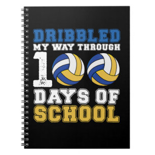 Dribbelde mijn weg door 100 dagen schoolvolleybal notitieboek