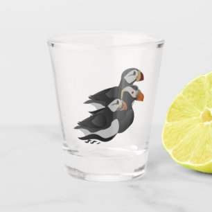 Drie aangenaam bevriende Puffins-zwemmers-Cartoon Shot Glas