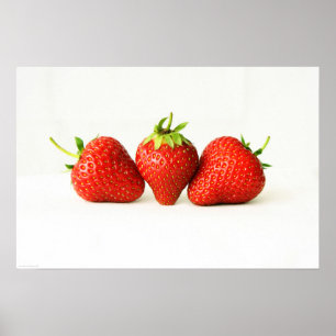 Drie aardbeien op wit wapcnm poster