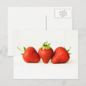 Drie aardbeien op witte pccnm briefkaart (Voorkant / Achterkant)