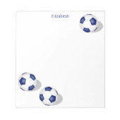 Drie blauw witte voetballen gepersonaliseerd notitieblok (Voorkant)