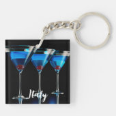 Drie blauwe cocktails met kersen op zwart sleutelhanger (Achterkant)