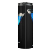 Drie blauwe cocktails met kersen op zwart thermosbeker (Achterkant)