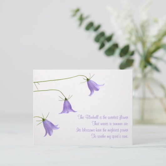 Drie blauwe klokjes foto met een gedicht briefkaart (Staand voorkant)