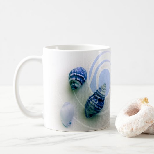 Drie blauwe zeeschelpen koffie-mok koffiemok (Met donut)