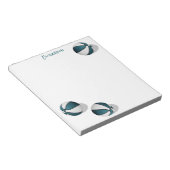 Drie blauwgroen witte basketballen aangepaste naam notitieblok (Schuin)