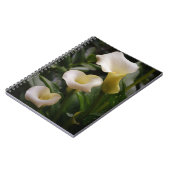 Drie Calla lelie bloemen van Gertie's Tuin Notitieboek (Linkerzijde)