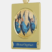 DRIE CHRISTMAS ANGELS IN BLAUW VERGULD BANNER ORNAMENT (Links)