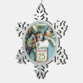 Drie Cute Winter Birds December 25 Tin Sneeuwvlok Ornament (Rechts)