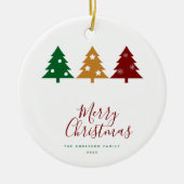 Drie dennenboom sneeuwvlokken sterren vrolijk kers keramisch ornament (Voorkant)