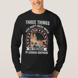 Drie dingen die je niet knoeit met mijn Duitse her T-shirt
