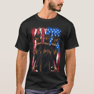 Drie Dobermans-Amerikaanse vlagpatriottische hond T-shirt