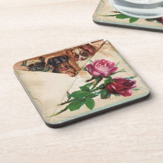 DRIE DOGGIEËN EN ROZEN ONDERZETTER (Linkerzijde)