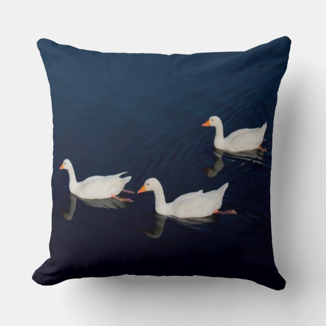 Drie Emden Geese Kussen (Voorkant)