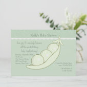 Drie erwten in een uitnodiging tot het Baby shower (Staand voorkant)
