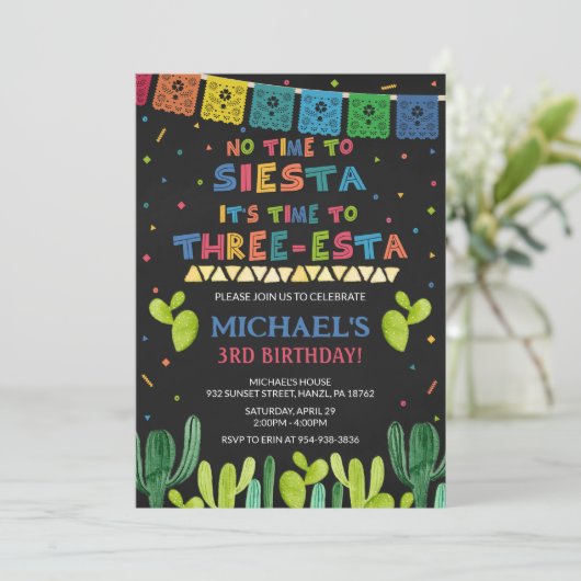 Drie Esta Birthday Uitnodiging (Staand voorkant)