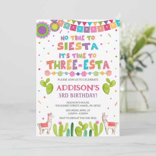 Drie Esta Birthday Uitnodiging (Staand voorkant)