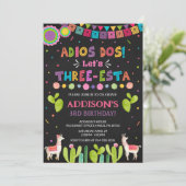 Drie Esta Birthday Uitnodiging (Staand voorkant)