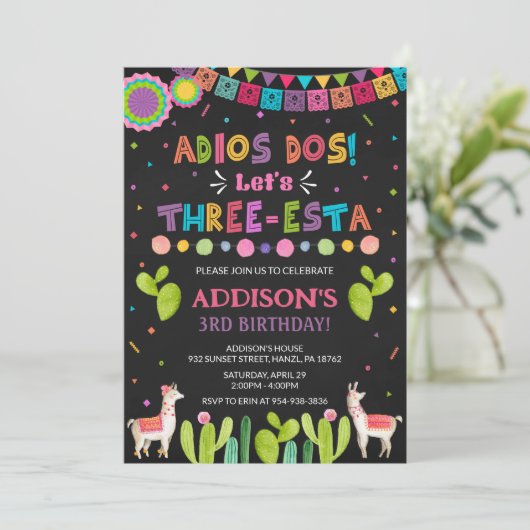 Drie Esta Birthday Uitnodiging (Staand voorkant)