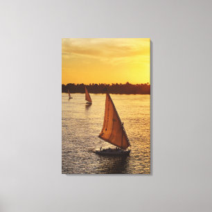 Drie falukas met toeristen op de Nijl bij Canvas Afdruk