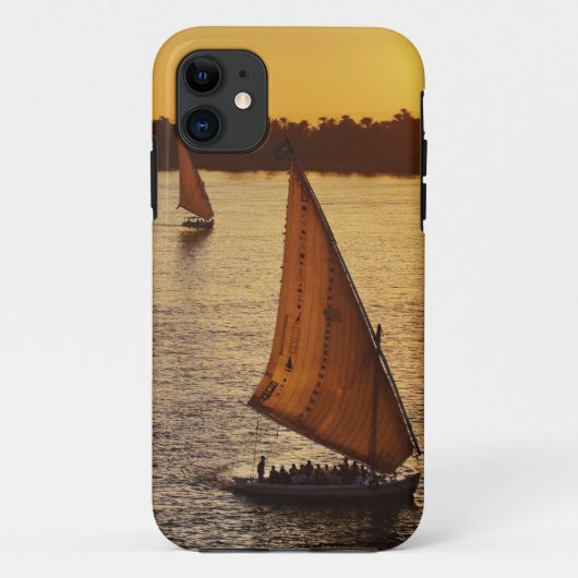 Drie falukas met toeristen op de Nijl bij Case-Mate iPhone Case (Achterkant)