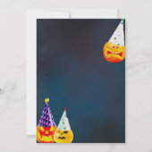 Drie feestelijke Jack O' Lanterns Halloween Verjaa Kaart (Achterkant)