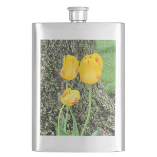Drie gele tulpen / flacon
