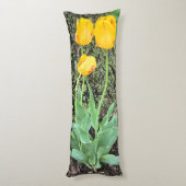 Drie gele tulpen / lichaamskussen (Achterkant (Verticaal))