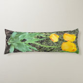 Drie gele tulpen / lichaamskussen (Voorkant)