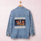 Drie Gelukkige Hazen die Nummer 3 Vasthouden Denim Jacket (Hangar)