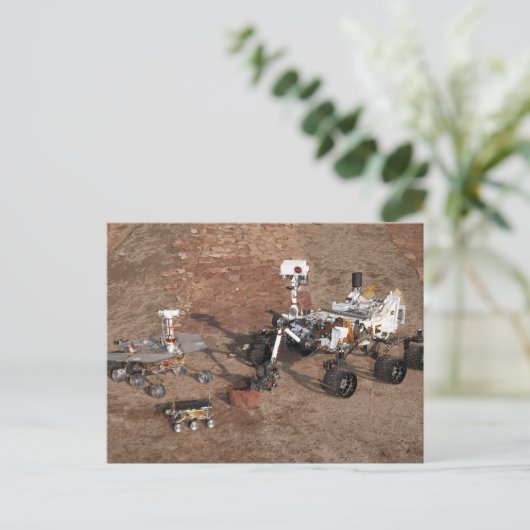 Drie generaties Marsrovers. Briefkaart (Staand voorkant)