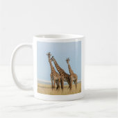 Drie giraffen poseren koffiemok (Links)