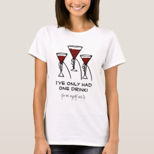 Drie glazen wijn in de Cartoon Hands T-shirt