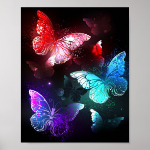 Drie gloeiende vlinders op nachtelijke achtergrond poster